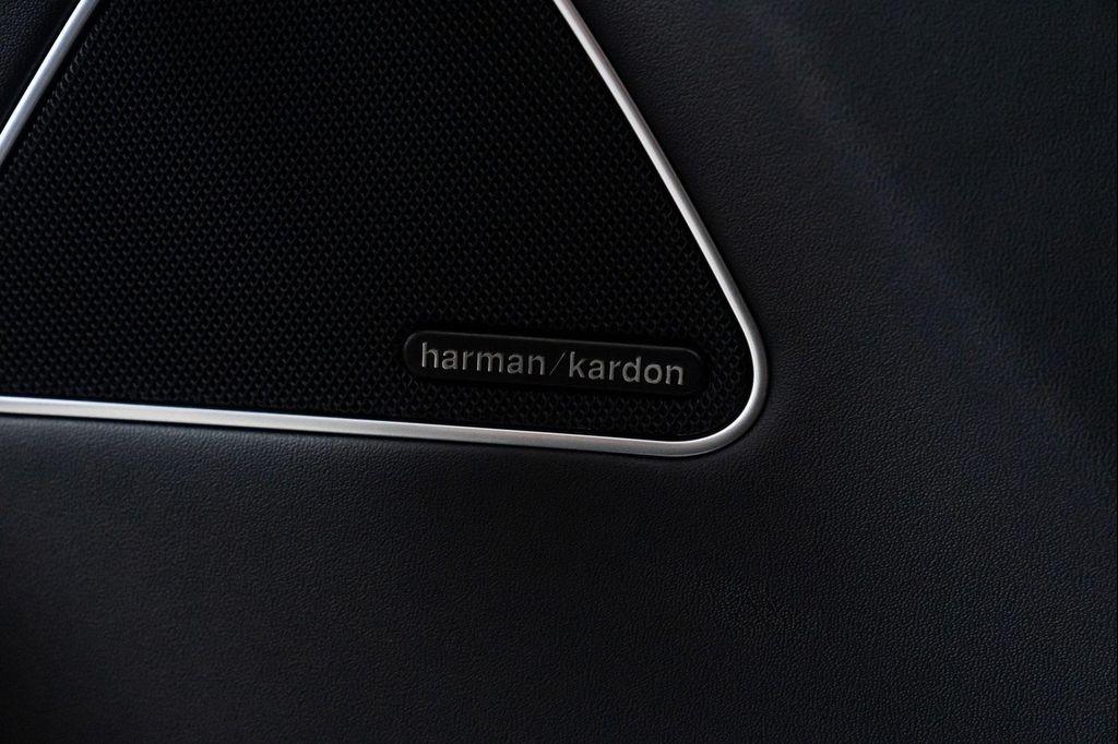 used 2022 Maserati Levante car, priced at $43,990