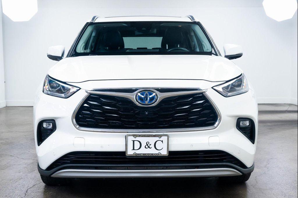 used 2021 Toyota Highlander Hybrid car, priced at $38,790