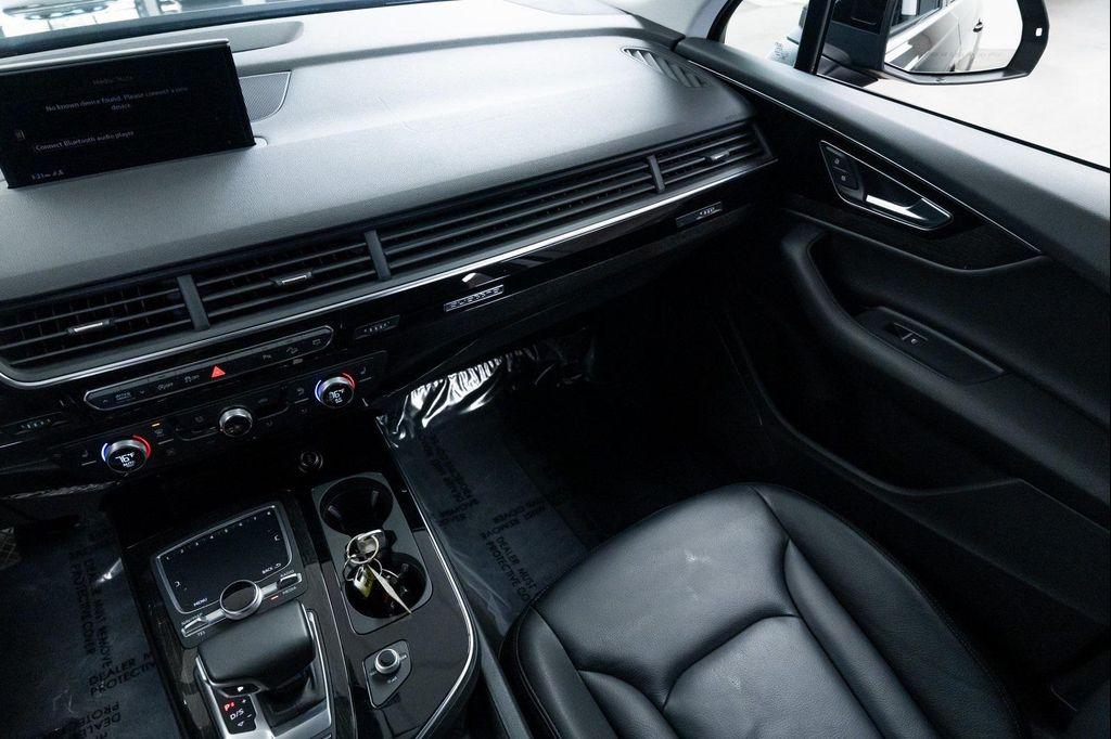 used 2019 Audi Q7 car, priced at $25,990