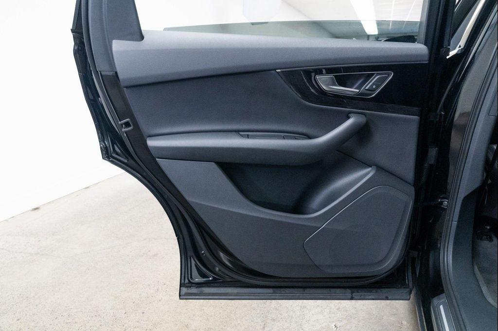 used 2019 Audi Q7 car, priced at $25,990