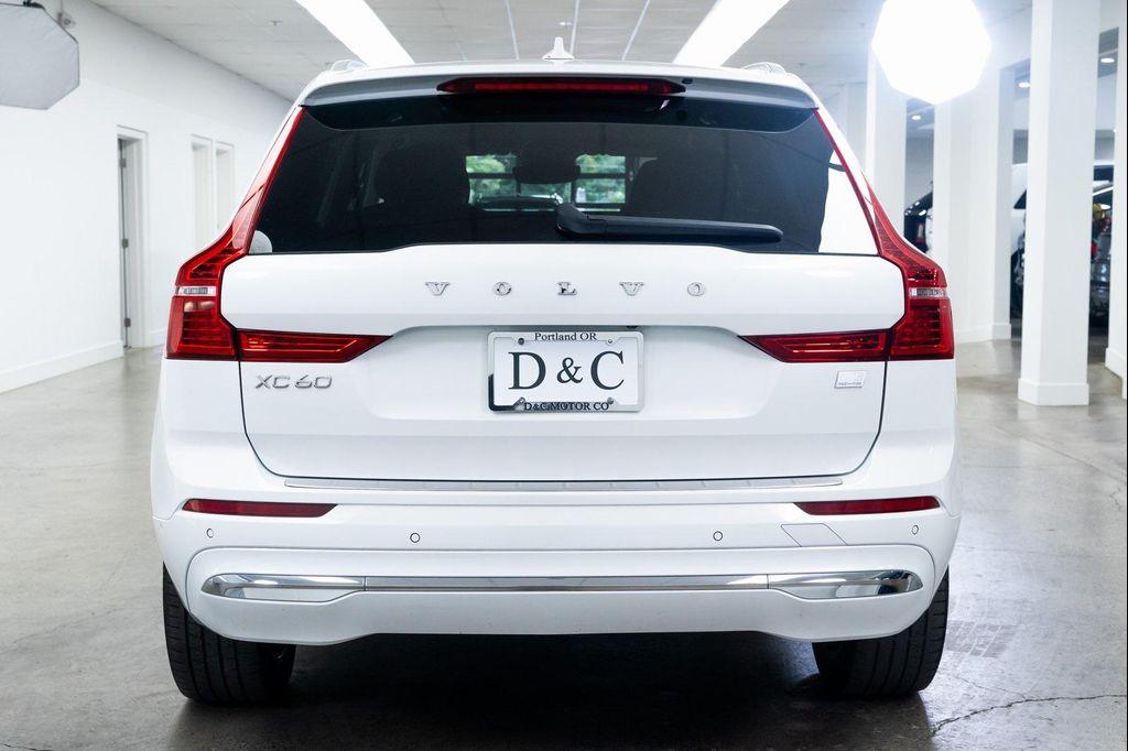 used 2022 Volvo XC60 Recharge Plug-In Hybrid car, priced at $35,990