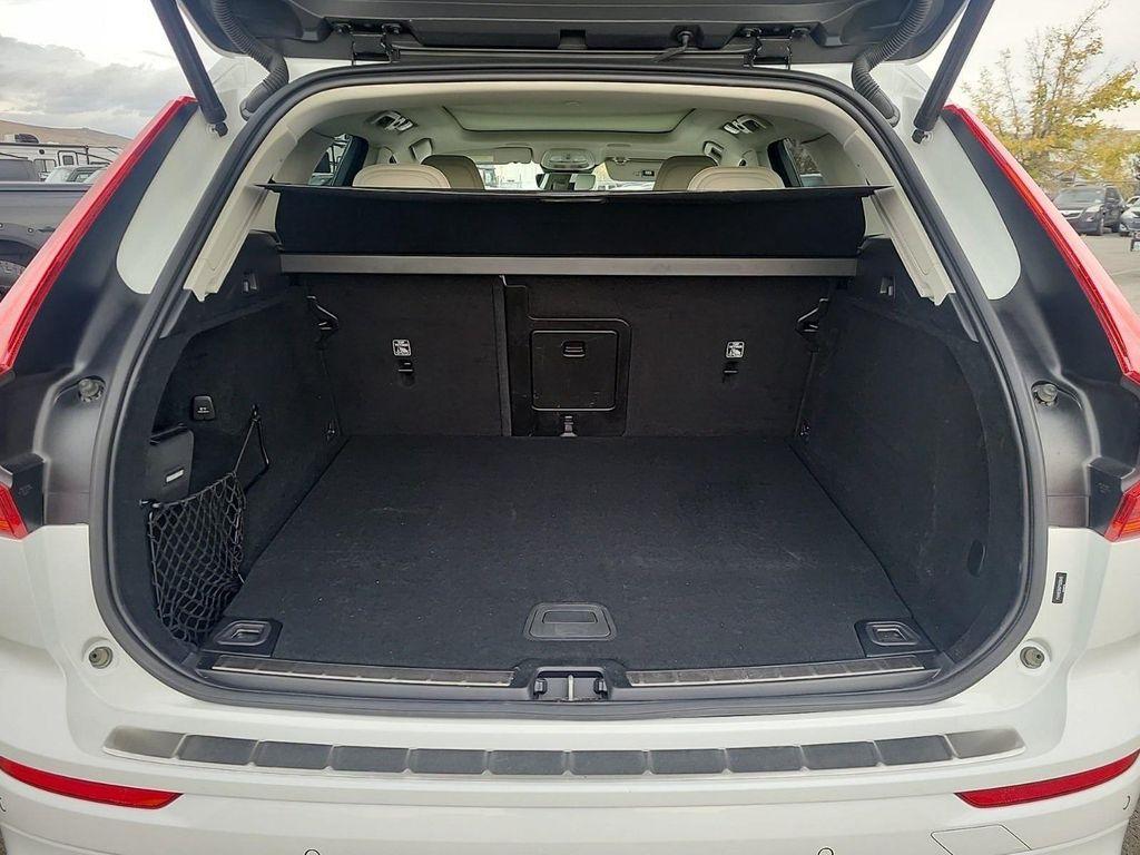 used 2023 Volvo XC60 Recharge Plug-In Hybrid car, priced at $42,990