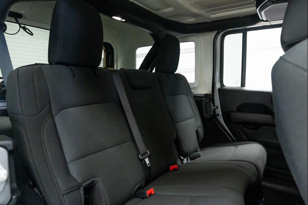 used 2021 Jeep Wrangler Unlimited car, priced at $27,290