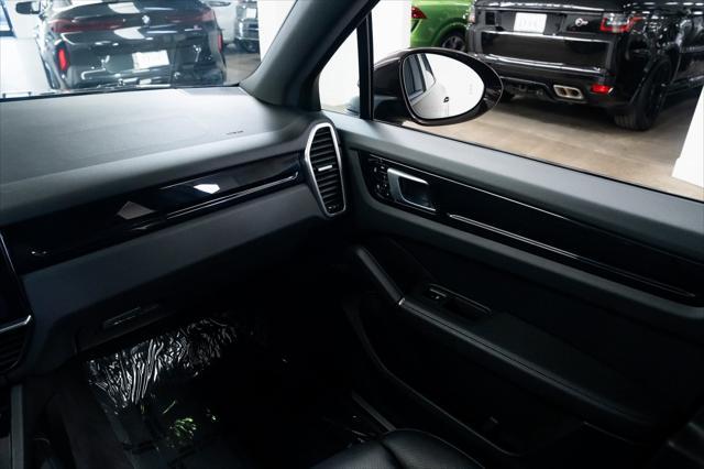 used 2019 Porsche Cayenne E-Hybrid car, priced at $39,990
