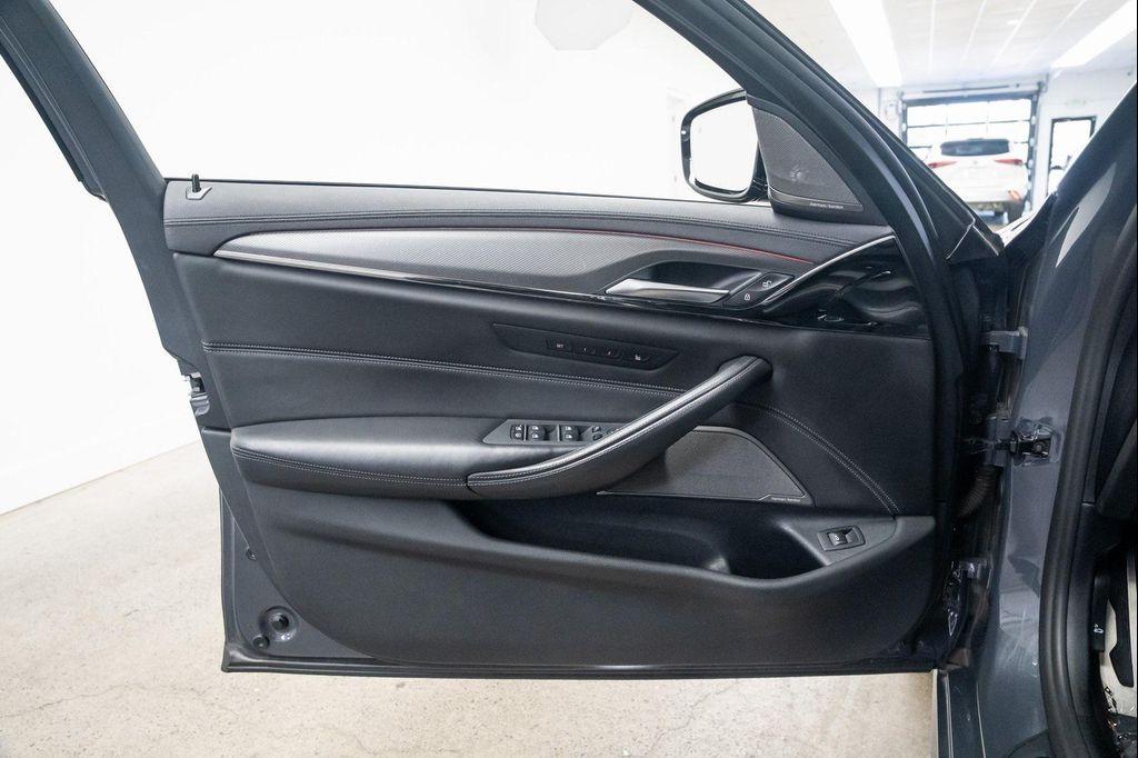 used 2022 BMW M5 car, priced at $79,990