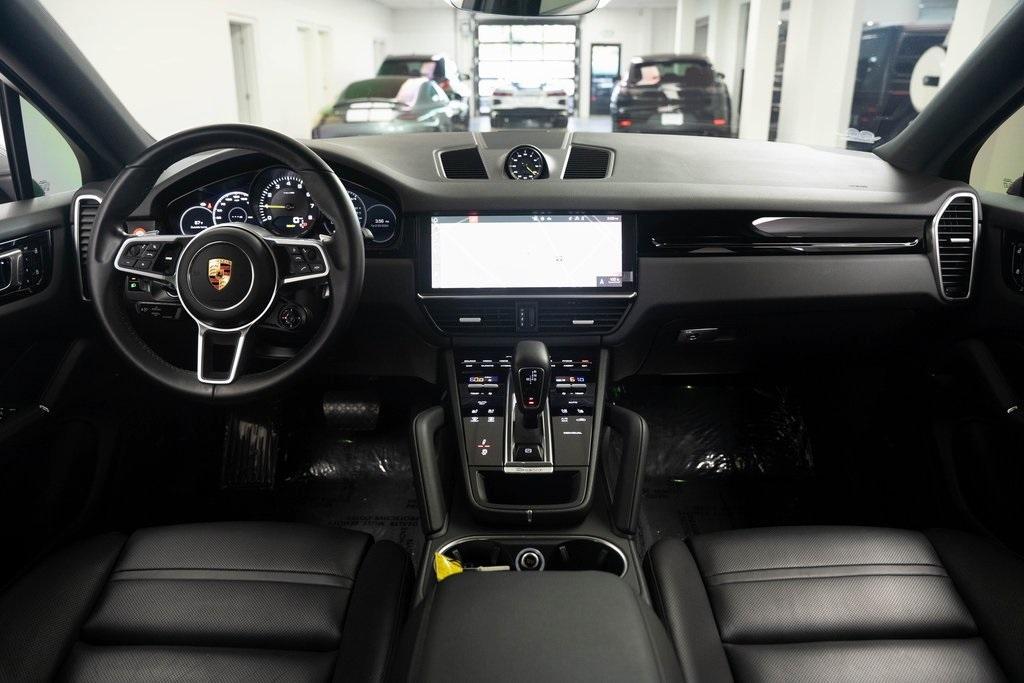 used 2020 Porsche Cayenne E-Hybrid car, priced at $61,290