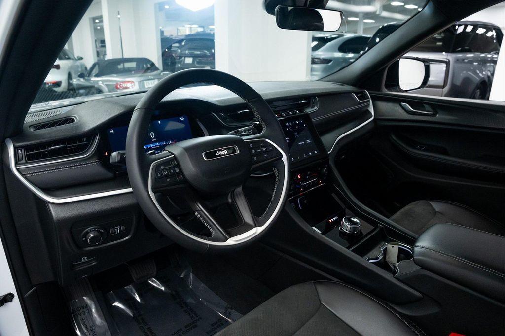 used 2025 Jeep Grand Cherokee L car, priced at $39,990