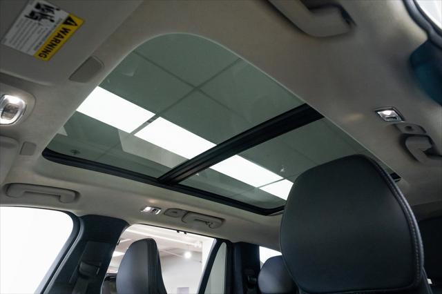used 2022 Volvo XC90 Recharge Plug-In Hybrid car, priced at $53,990