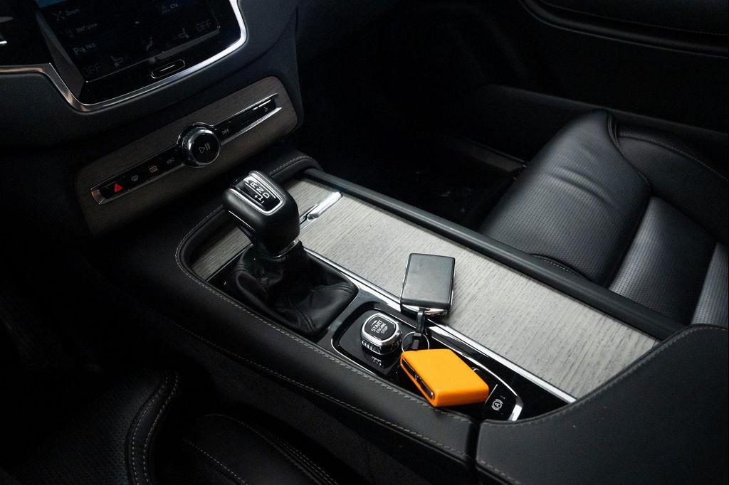 used 2022 Volvo XC90 car, priced at $39,790