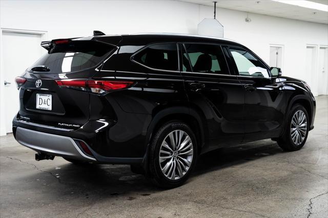 used 2021 Toyota Highlander car, priced at $44,990