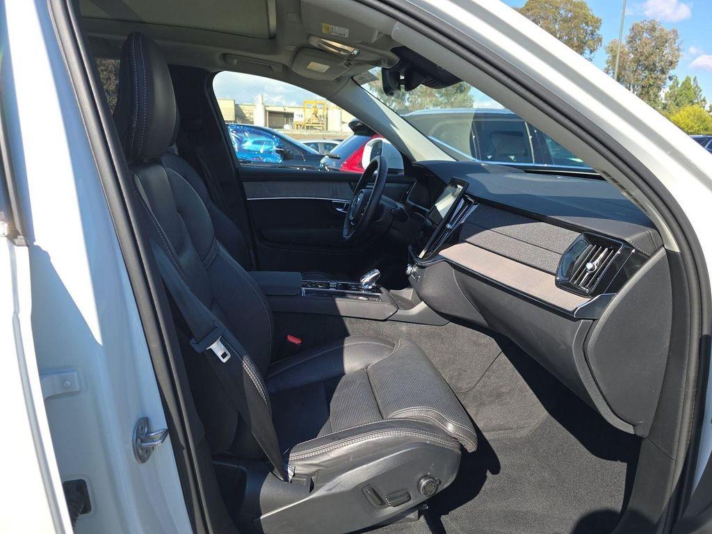 used 2025 Volvo XC90 car, priced at $64,990