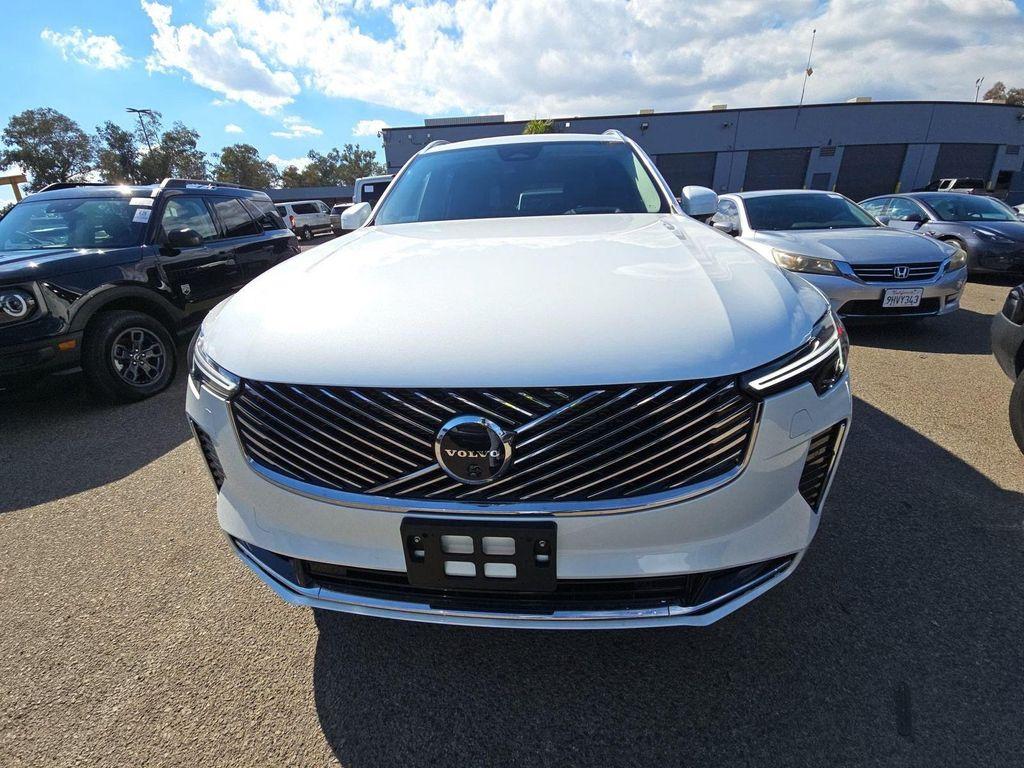 used 2025 Volvo XC90 car, priced at $64,990