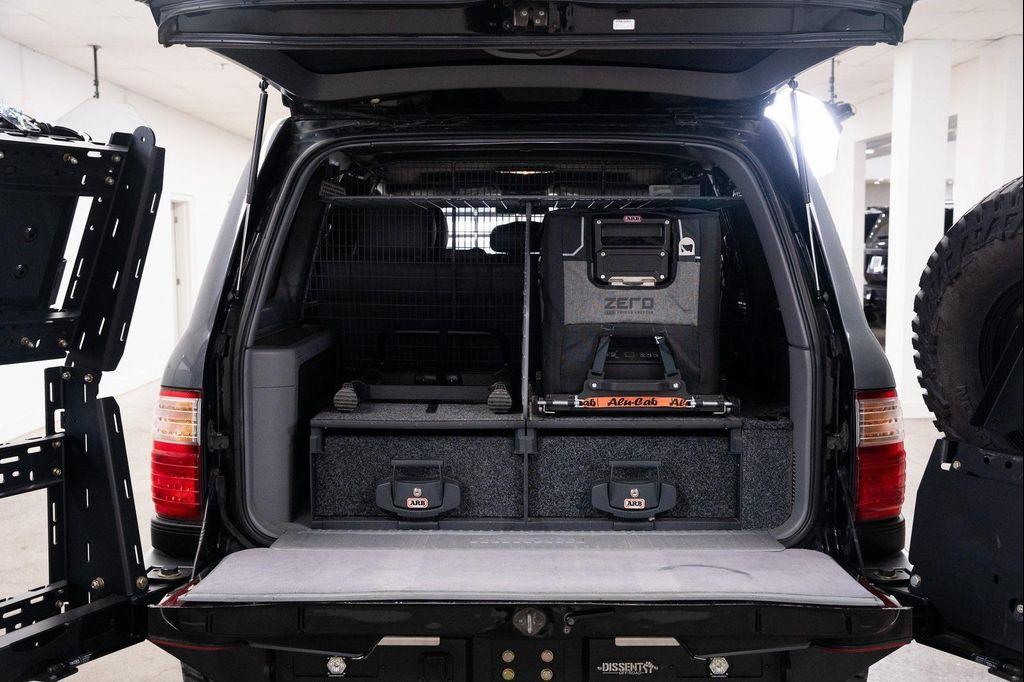 used 2000 Lexus LX 470 car, priced at $43,790