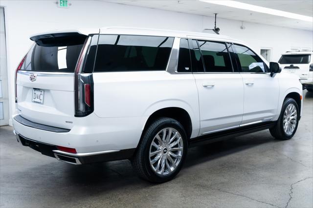 used 2023 Cadillac Escalade ESV car, priced at $71,990