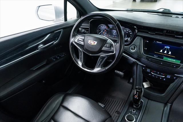 used 2020 Cadillac XT5 car, priced at $23,190