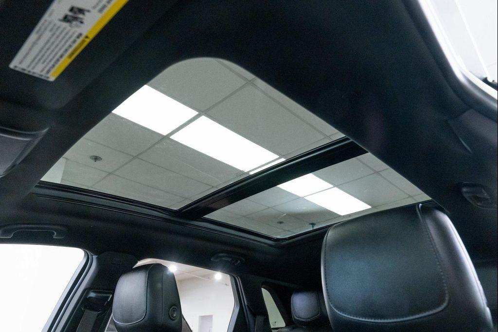 used 2020 Cadillac XT5 car, priced at $20,590