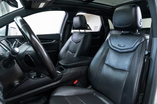 used 2020 Cadillac XT5 car, priced at $23,190