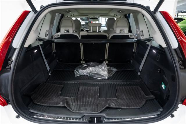 used 2024 Volvo XC90 Recharge Plug-In Hybrid car, priced at $64,290