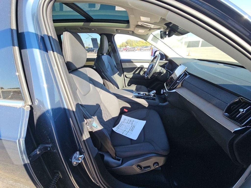 used 2025 Volvo XC90 car, priced at $51,990