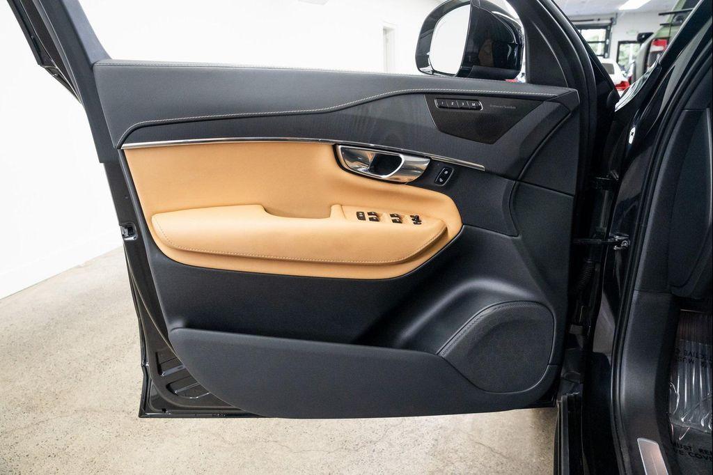 used 2022 Volvo XC90 Recharge Plug-In Hybrid car, priced at $46,090