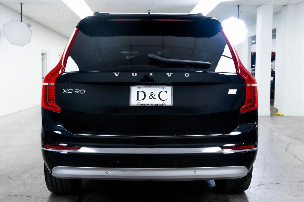 used 2022 Volvo XC90 Recharge Plug-In Hybrid car, priced at $46,090