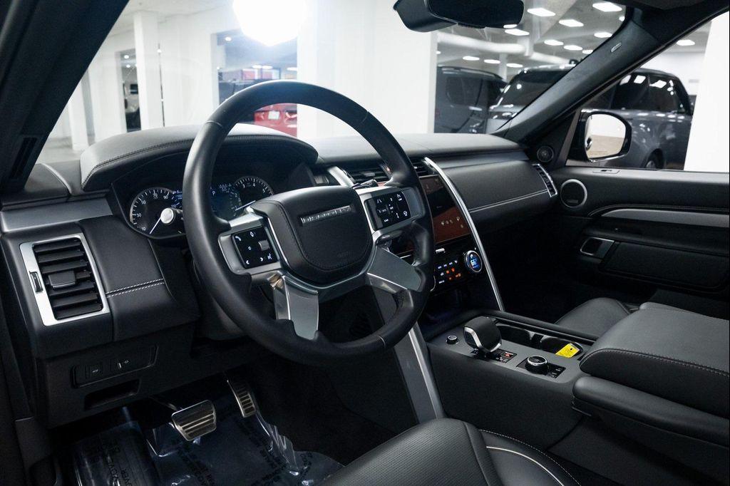 used 2023 Land Rover Discovery car, priced at $54,990