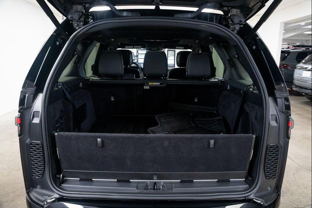 used 2023 Land Rover Discovery car, priced at $54,990