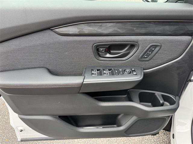 new 2026 Honda Passport car, priced at $50,355