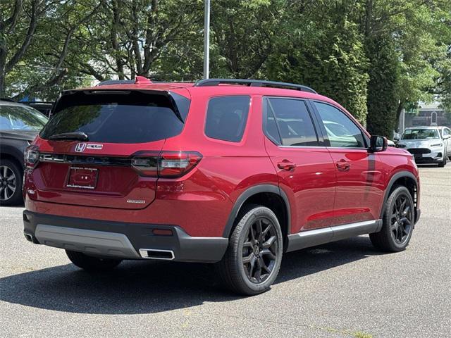 new 2025 Honda Pilot car, priced at $53,405