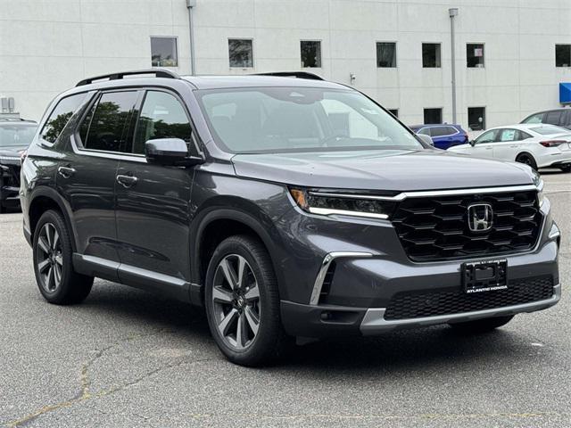 new 2025 Honda Pilot car, priced at $54,530