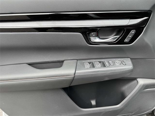 new 2025 Honda CR-V Hybrid car, priced at $42,495