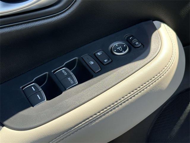 new 2026 Honda HR-V car, priced at $32,945
