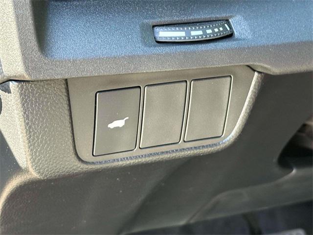 new 2026 Honda CR-V Hybrid car, priced at $40,195