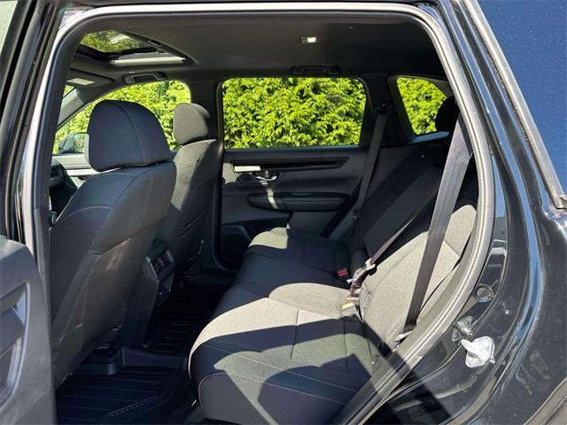 new 2026 Honda CR-V Hybrid car, priced at $40,195