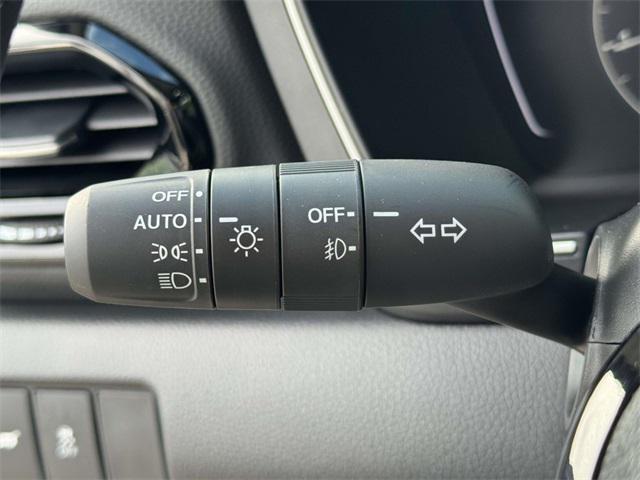 new 2025 Honda Pilot car, priced at $47,825