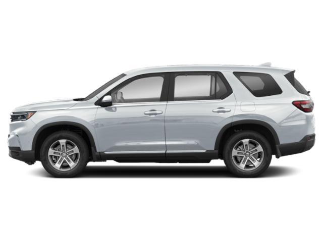 new 2025 Honda Pilot car, priced at $47,800
