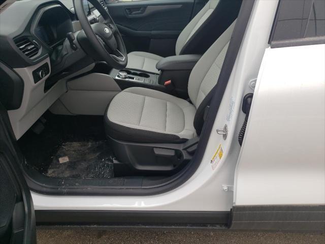 new 2025 Ford Escape car, priced at $29,579