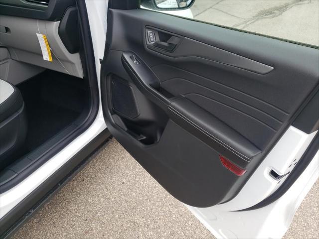 new 2025 Ford Escape car, priced at $29,579