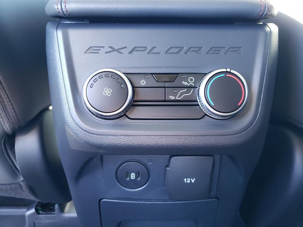 new 2025 Ford Explorer car, priced at $43,467