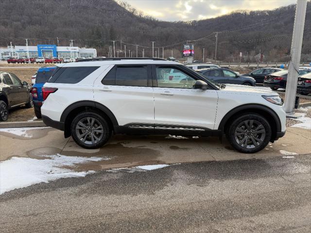 new 2025 Ford Explorer car, priced at $48,165