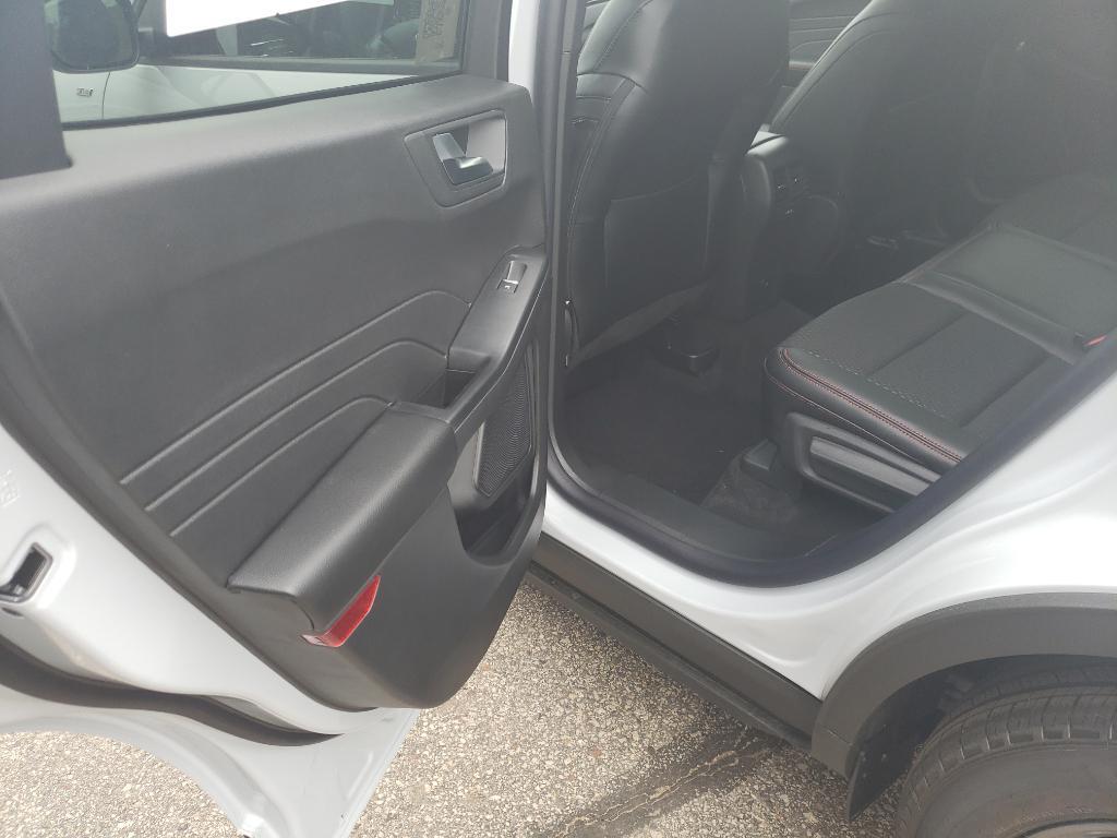 new 2025 Ford Escape car, priced at $31,092