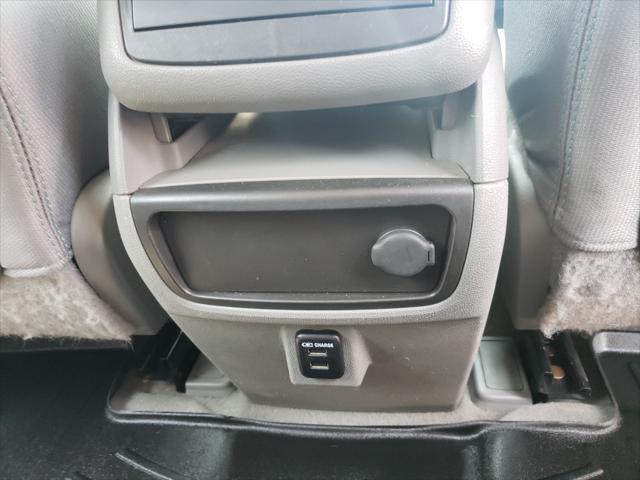 used 2015 Chevrolet Traverse car, priced at $7,990
