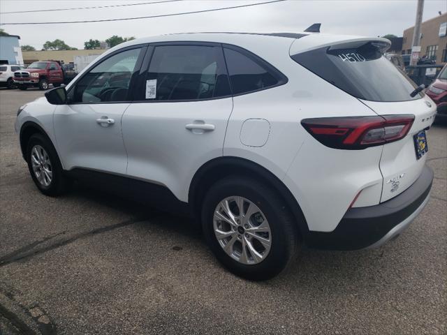 new 2025 Ford Escape car, priced at $31,138