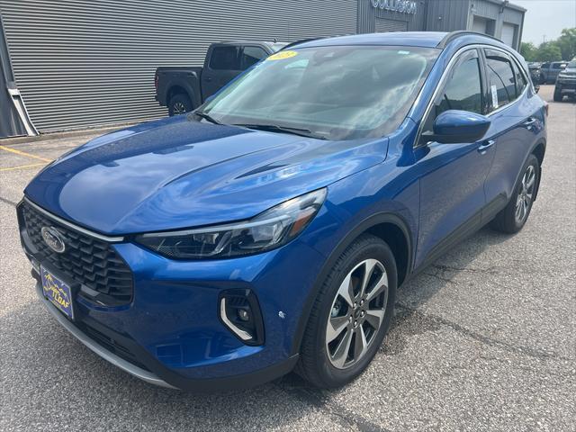 used 2023 Ford Escape car, priced at $29,995