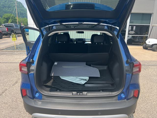 used 2023 Ford Escape car, priced at $29,995