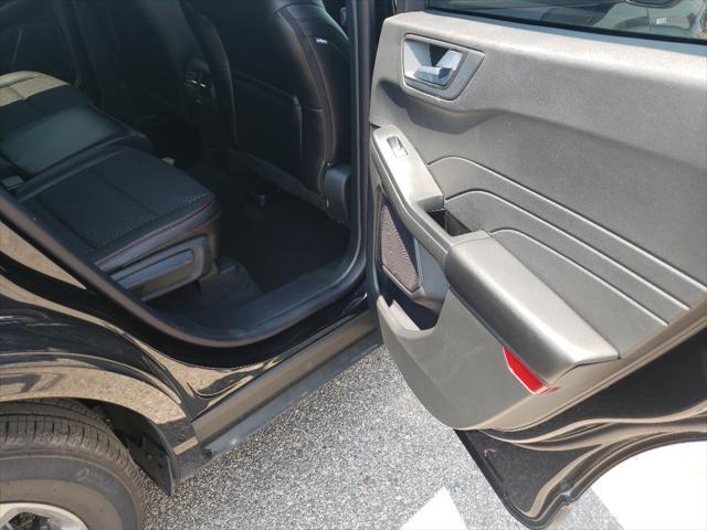 used 2024 Ford Escape car, priced at $28,625