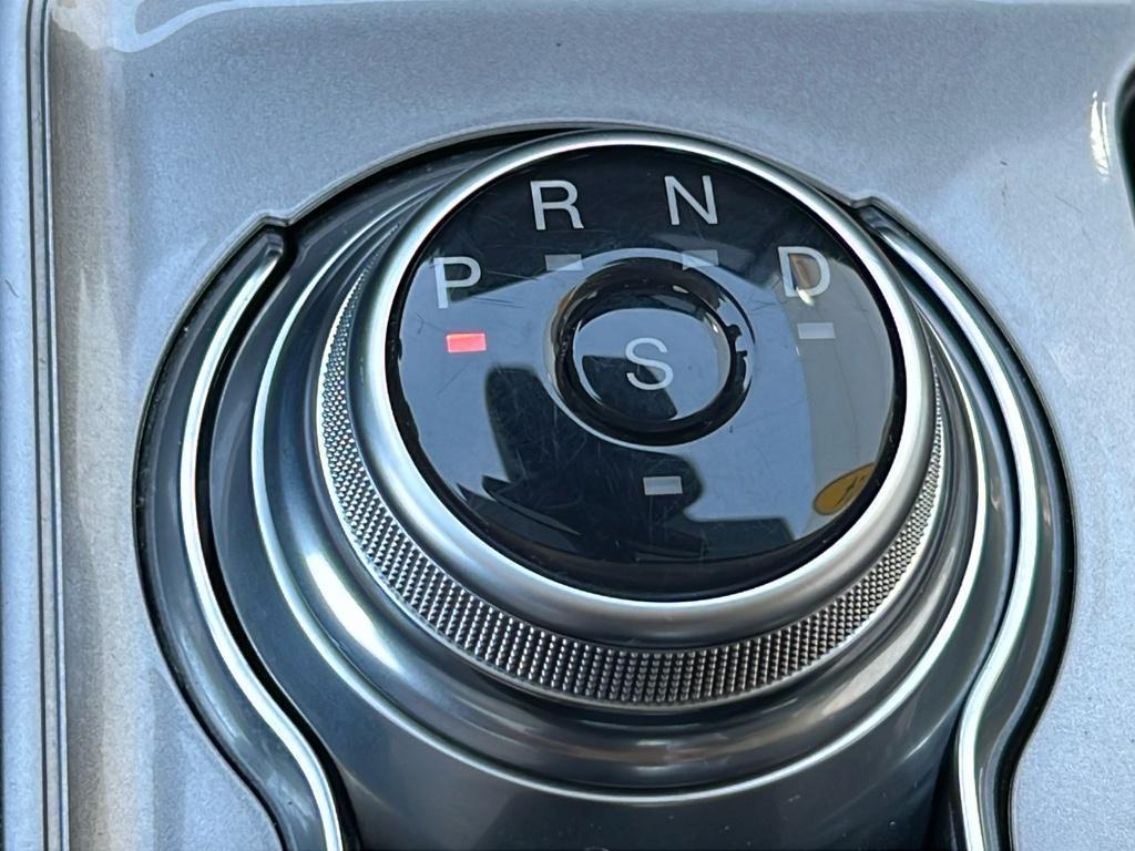used 2024 Ford Edge car, priced at $24,495