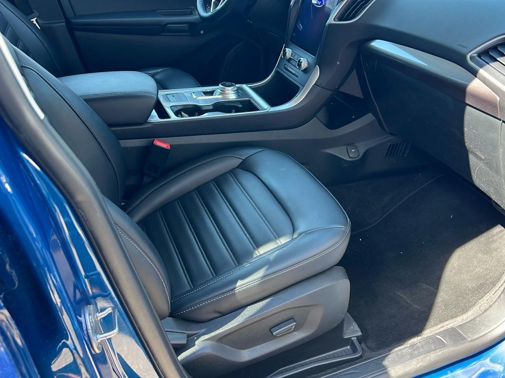 used 2024 Ford Edge car, priced at $24,495