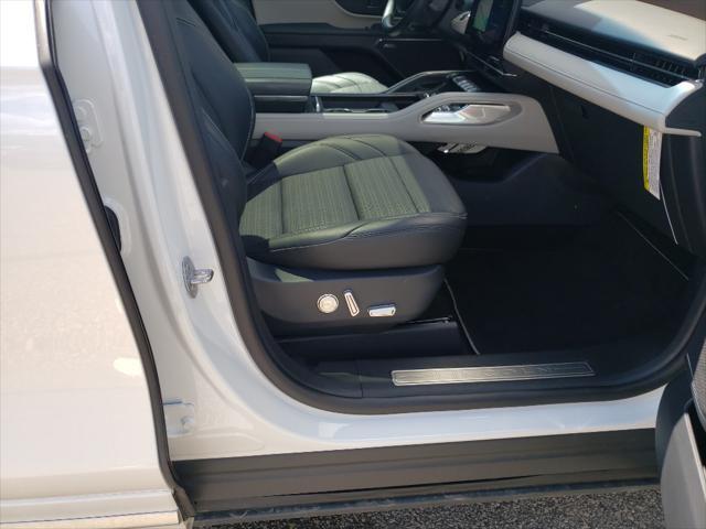 used 2024 Lincoln Nautilus car, priced at $50,995