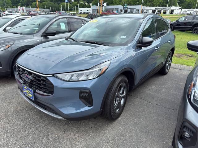 new 2025 Ford Escape car, priced at $32,494